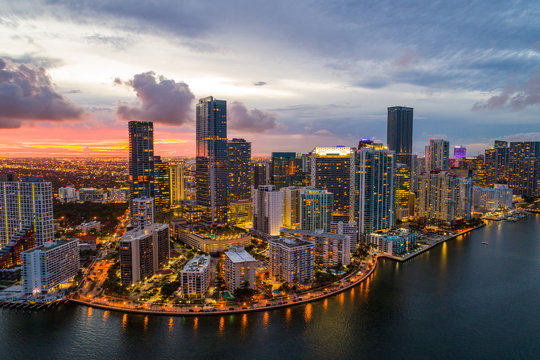 featured image for story, THE 10 BEST LUXURY CONDO BUILDINGS IN BRICKELL (2026 EXPERT RANKING)