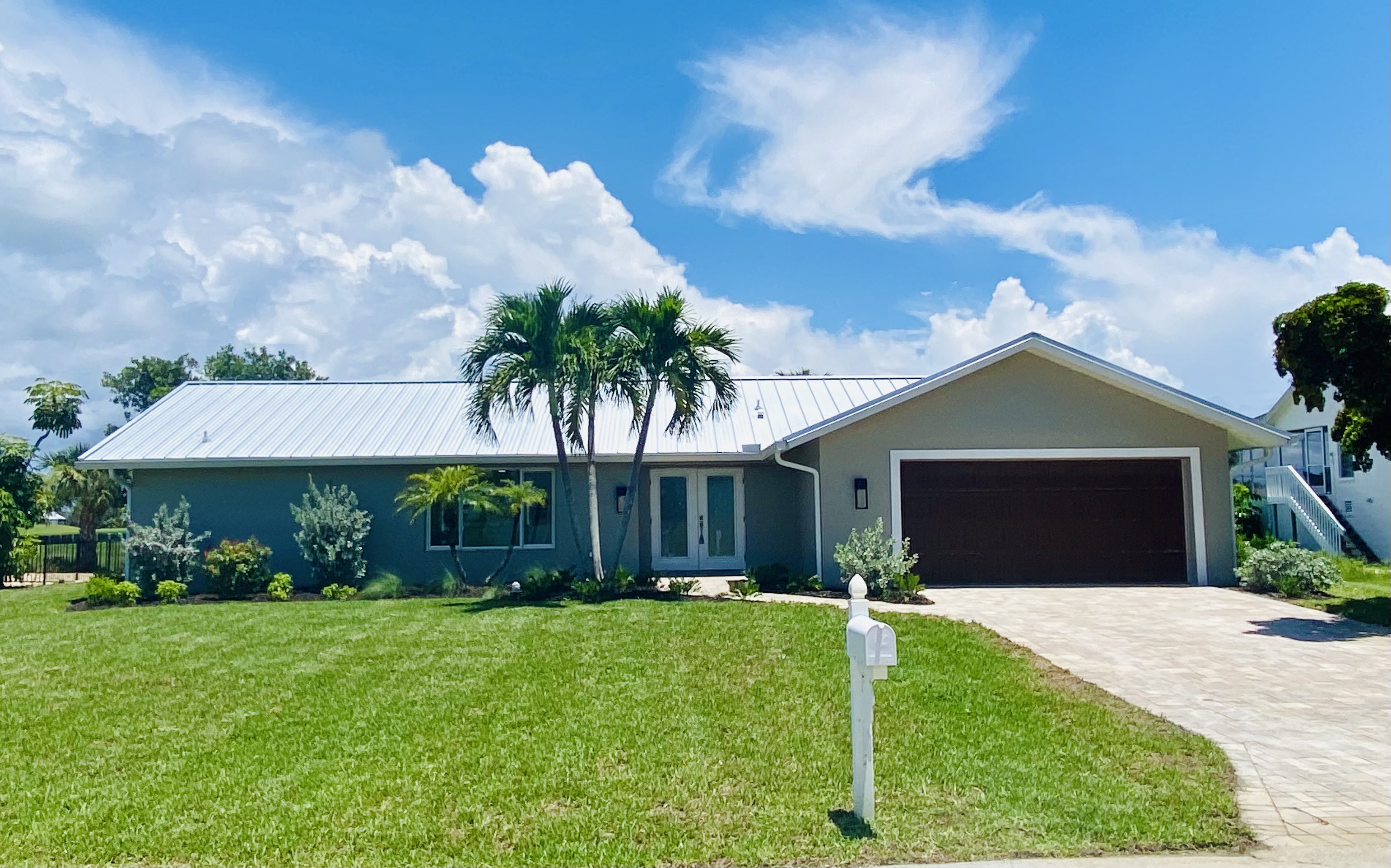 featured image for story, Just Listed: 1073 Sand Castle Rd — Sanibel, FL