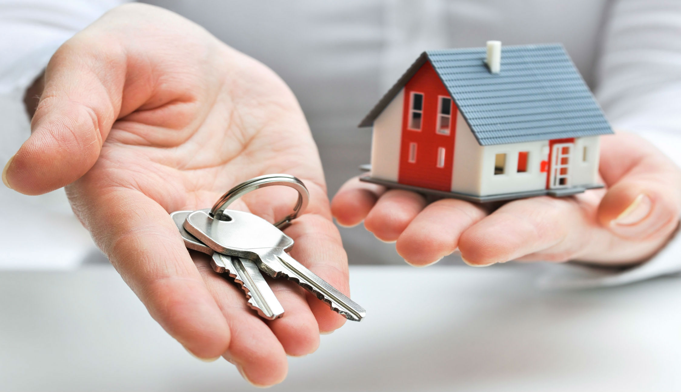 featured image for story, 🏡 Guía para Primeros Vendedores en Miami: Cómo Vender tu Propiedad al Mejor Precio en 2026